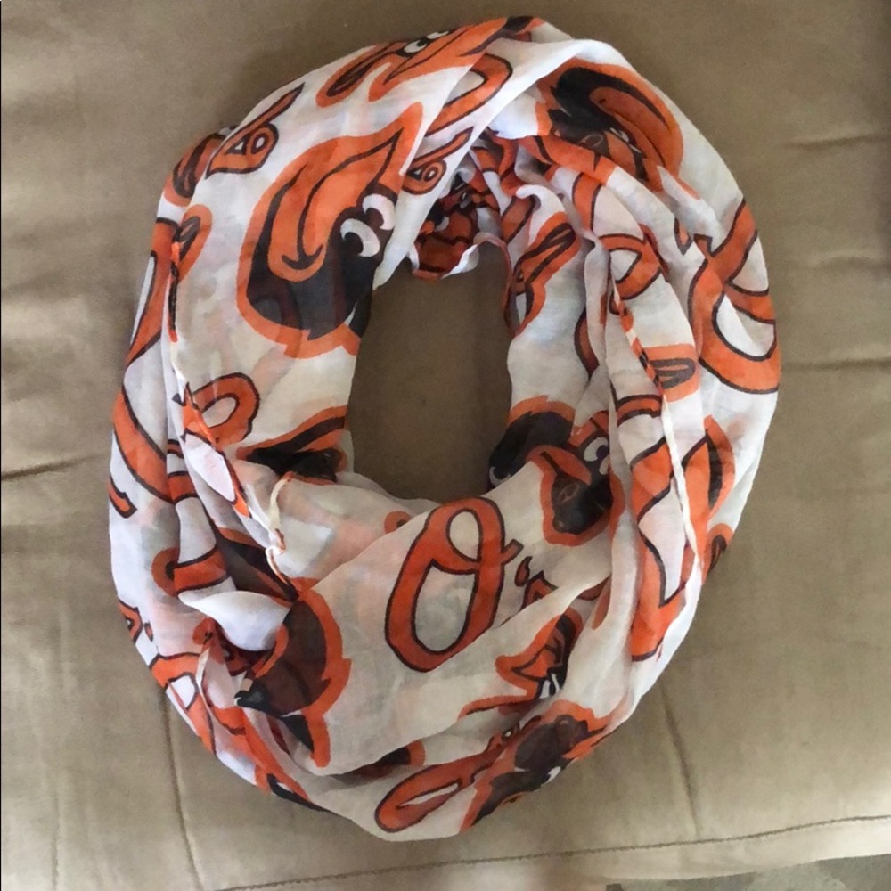 Orioles infinity scarf